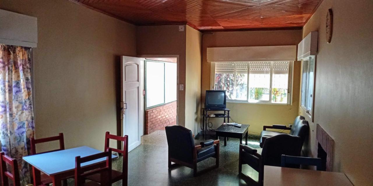 Lavalle Hostel Posadas Kültér fotó